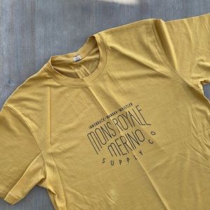 Men’s Mons Royal Ultra Lite T-shirt | M | Gold